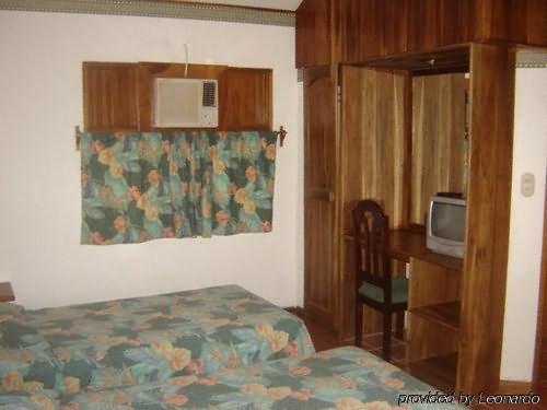 Hotel Villa Teca Мануел Антонио Екстериор снимка